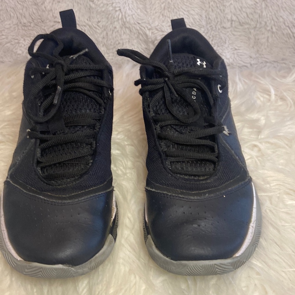 Under Armour Big kids Shoes Size 7 GS Steph Curry SC 3Zero IV Black 3023918